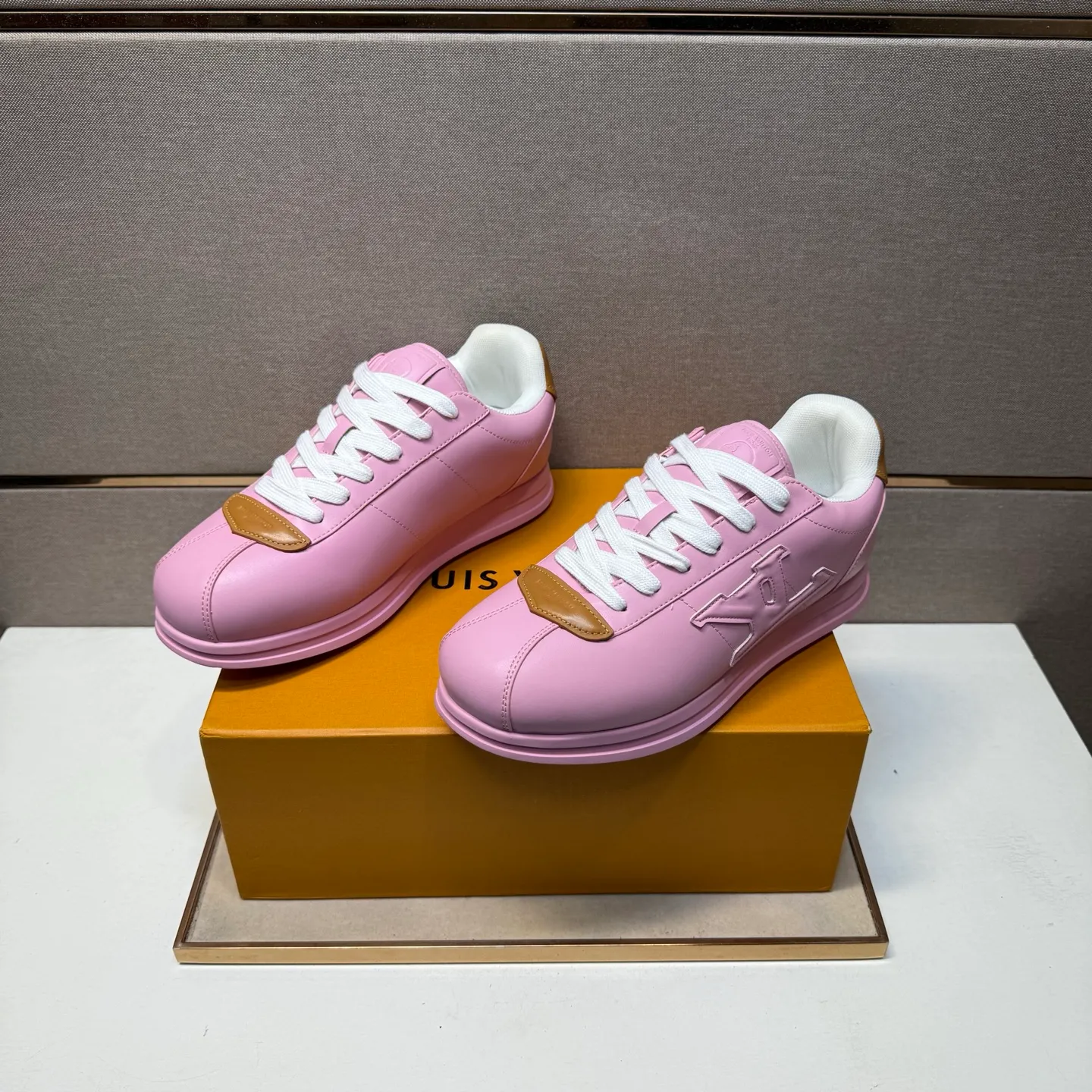 Men's men's shoes 💰pp560 [LV～] Men's casual shoes 2025z cabinet sales simultaneously 🔶Size: 38-44 #️⃣ 🔷6 colors🔜The upper is made of multi-material splicing➕Mesh lining, comfortable and breathable, sole: original comfortable and wear-resistant outsole, ⚠️real thing📱photographed🎬real thing is better📢📢📢